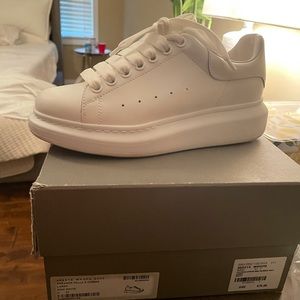 Only worn a couple of times in great condition